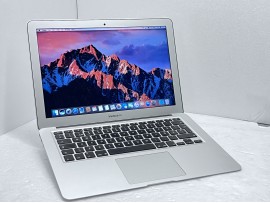 Apple MacBookAir7.2 A1466 2017г 13.3" i5-5350U 8GB 120GB клас А