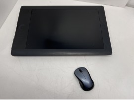 WACOM Intuos5 Touch PTH850 Large Pen Tablet 12.80" x 8" Active Area клас Б