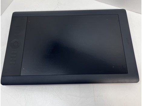 WACOM Intuos5 Touch PTH850 Large Pen Tablet 12.80" x 8" Active Area клас А
