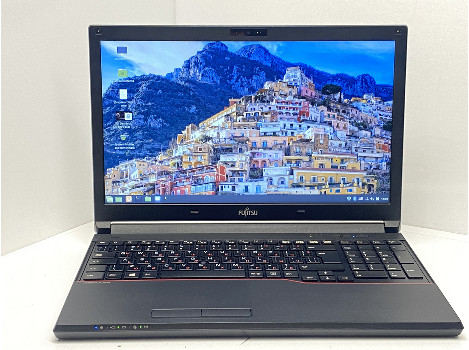 Fujitsu LIFEBOOK E556 15.6" i3-6100U 8GB 130GB клас А