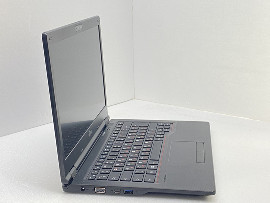 Лаптоп Fujitsu LIFEBOOK E448 14" i3-7020U 8GB 260GB клас А