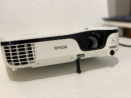 Проектор Epson EB-W12 79часа клас А