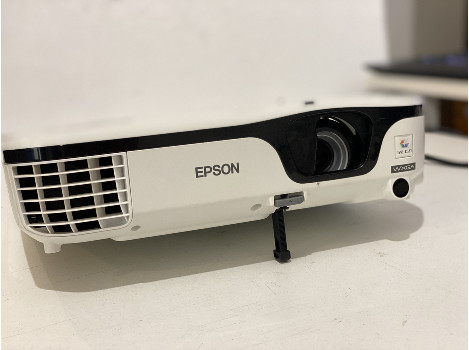 Epson EB-W12 79часа клас А
