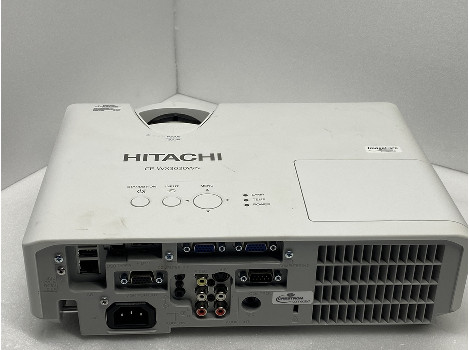 Hitachi CP-WX3030WN 3411часа клас А