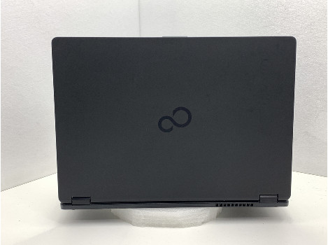 Fujitsu LIFEBOOK U747 14" i5-6200U 16GB 130GB клас Б