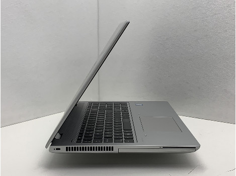 HP ProBook 650 G4 15.6" i3-8130U 8GB 260GB клас А
