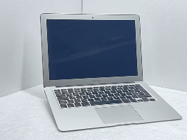 Лаптоп Apple MacBookAir7.2 	A1466 (EMC 2925) 2015г 13.3" i5-5250U 8GB 120GB клас А