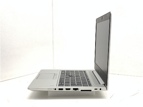 HP EliteBook 735 G6 13.3" AMD Ryzen 5 PRO 3500U 16GB 260GB клас А
