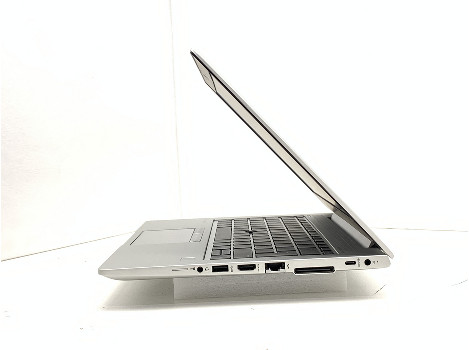 HP EliteBook 735 G6 13.3" AMD Ryzen 5 PRO 3500U 16GB 260GB клас Б