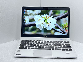 Лаптоп Fujitsu LIFEBOOK S904 13.3" i5-4200U 8GB 130GB клас А