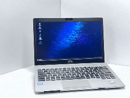 Лаптоп Fujitsu LIFEBOOK S938 13.3" i5-8250U 8GB 260GB клас А