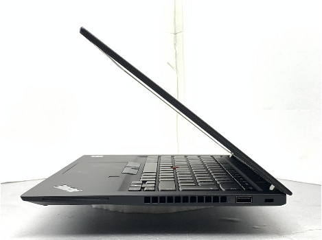 Lenovo ThinkPad T495s 14" touch Ryzen 5 PRO 3500U 16GB 260GB клас А