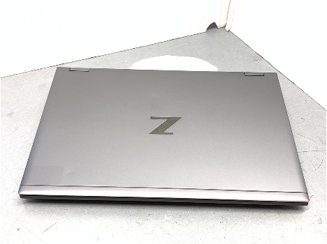 HP ZBook Fury 17 G7 17.3" i7-10850H 32GB 510GB клас А