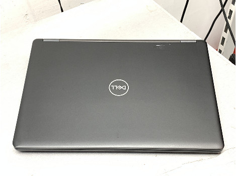 Dell Latitude 5490 14" i3-8130U 8GB 260GB клас А