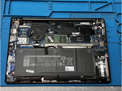 Dell Latitude 7300 13.3" i7-8665U 16GB 512GB клас А