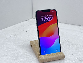 Телефон Apple iPhone 13 128GB - клас А