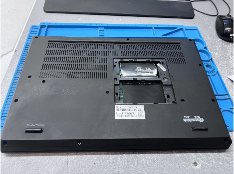 Lenovo Thinkpad P15 G2 15.6" i5-11500H 32GB 1020GB клас Като Нов