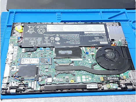 Lenovo ThinkPad T14 14" i5-10310U 16GB 510GB клас А