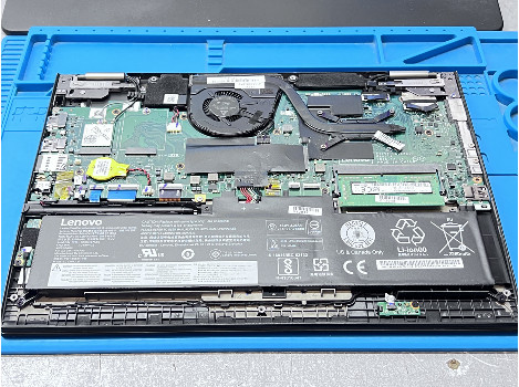 Lenovo ThinkPad Yoga 370 13.3" touch i5-7200U 8GB 130GB клас Б