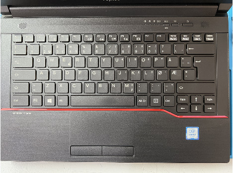 Fujitsu LIFEBOOK E546 14" i3-6006U 8GB 130GB клас А