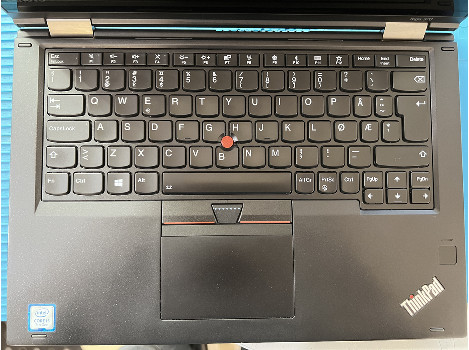 Lenovo ThinkPad Yoga 370 13.3" touch i5-7200U 8GB 260GB клас А