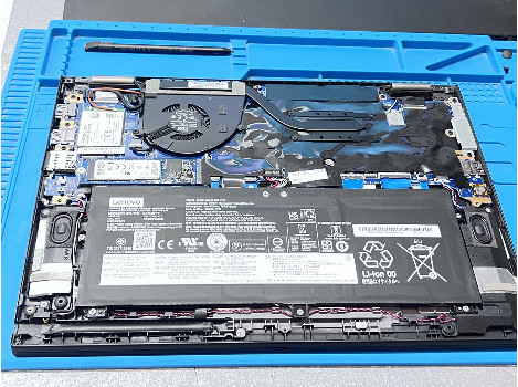Lenovo ThinkPad X390 Yoga 13.3" touch i5-8265U 16GB 260GB клас А