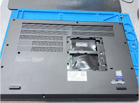 Lenovo ThinkPad P15 G1 touch 15.6" i7-10850H 32GB 510GB клас А