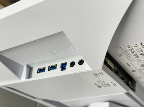 Eizo FlexScan EV2456 24" (клас А)