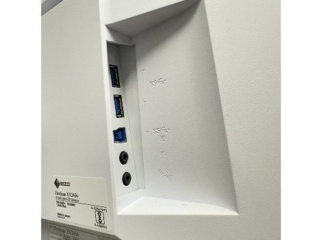 Eizo FlexScan EV2456 24" (клас А)