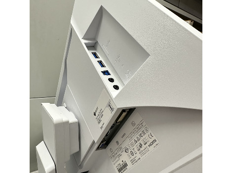 Eizo FlexScan EV2456 24" (клас А)