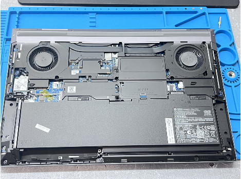 HP ZBook Fury 15 G8 15.6" i7-11850H 32GB 510GB клас А