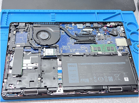 Dell Latitude 5490 14" i3-8130U 8GB 260GB клас А