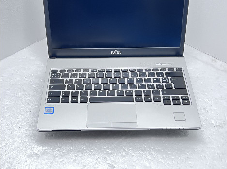 Fujitsu LIFEBOOK S936 13.3" i5-6200U 8GB 260GB клас А