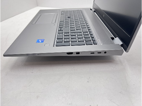 HP ZBook Fury 17 G8 17" i7-11850H 32GB 510GB клас А